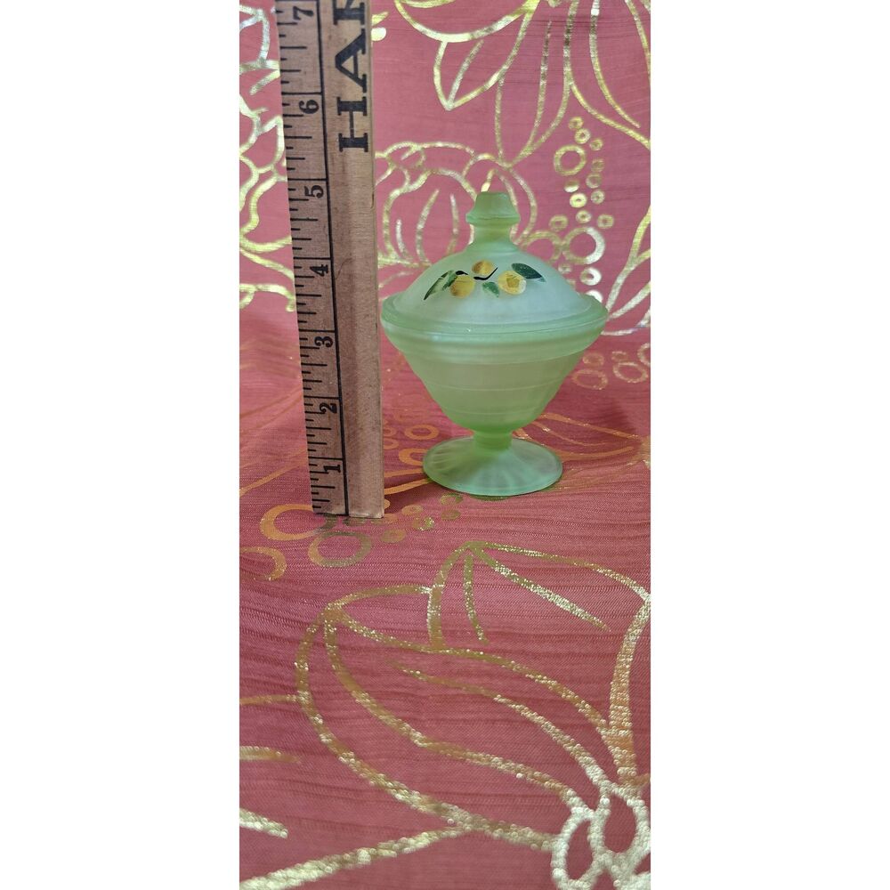 Frosted Green Uranium Lidded Powder Jar - Picture 12 of 13